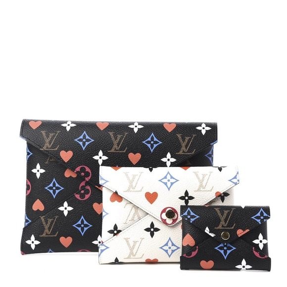 Louis Vuitton Game On Kirigami 3-Pochettes b&w hearts LV wallet/bags Rare Auth - Picture 1 of 12
